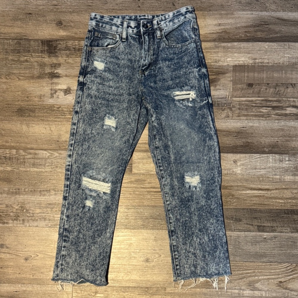 Rue21 Women’s Acid Wash Distressed Ankle Jeans - Light Blue